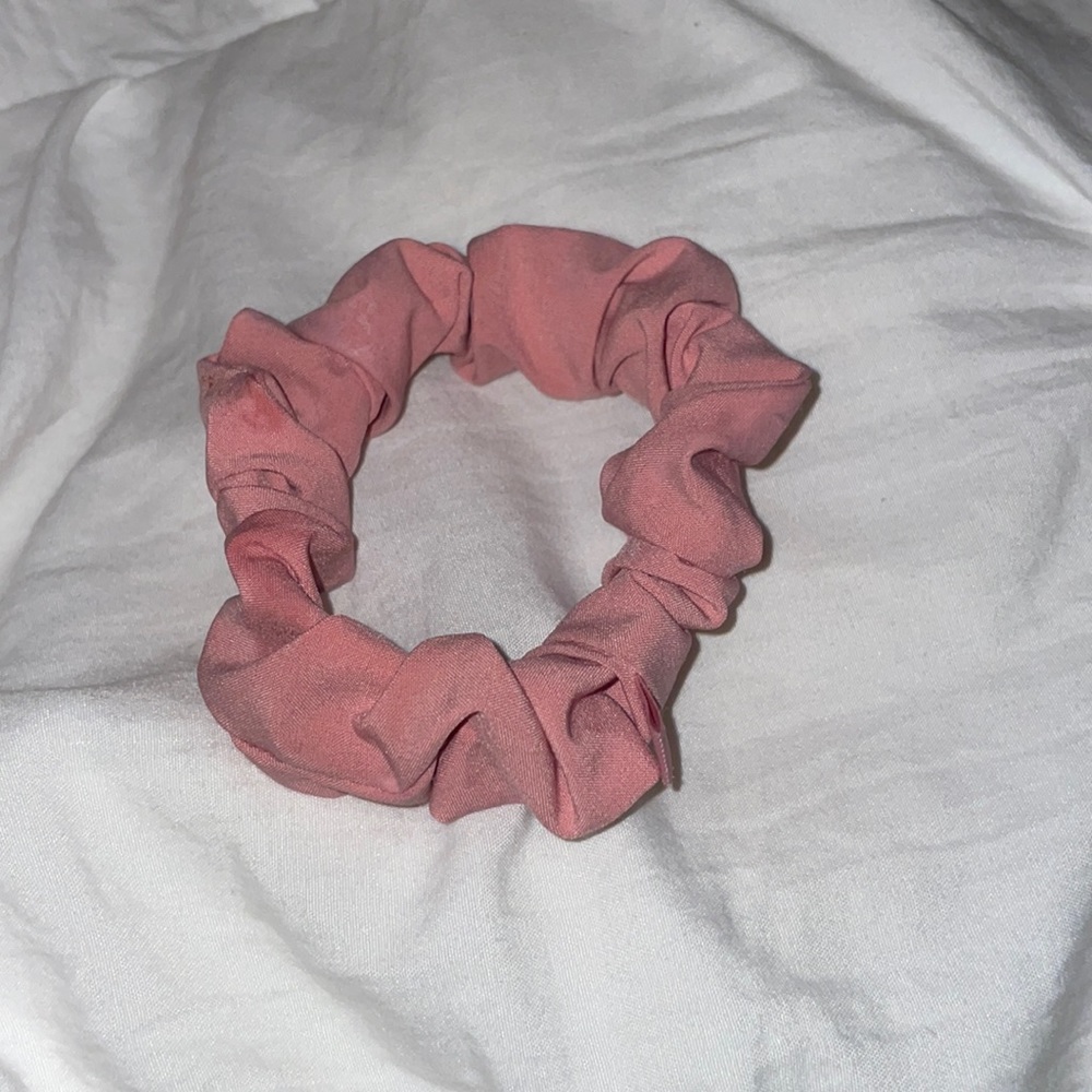 Lululemon Scrunchie